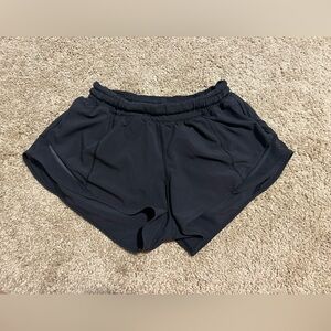 Lululemon Hotty Hot Short